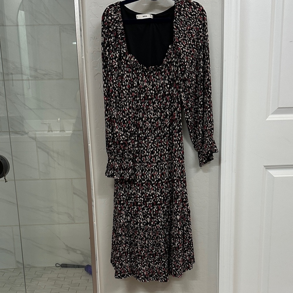 Mango 3/4 sleeve knee length floral dress